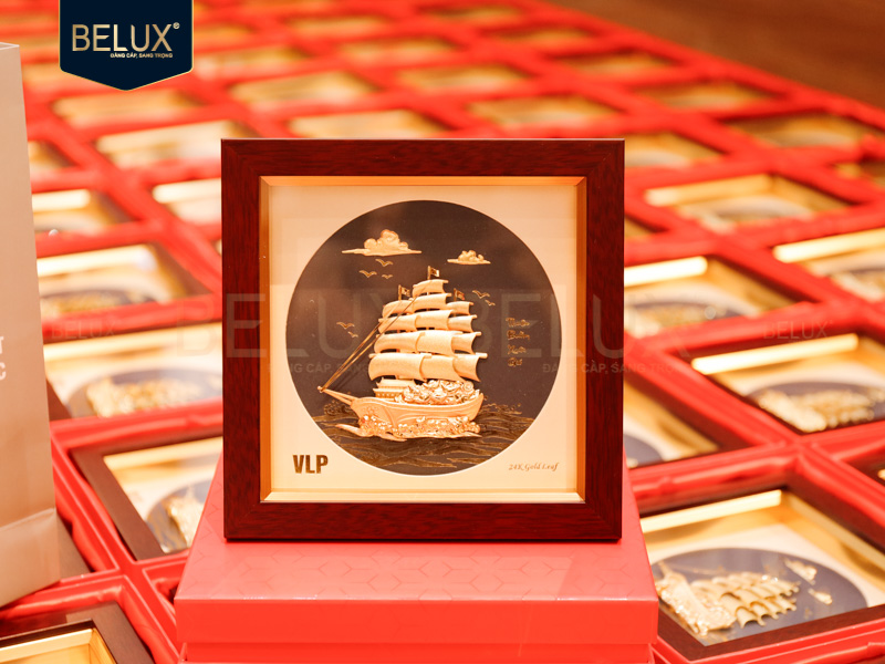 Lô 600 tranh thuyền VLP 20x20cm dát vàng 24k thiết kế theo yêu cầu